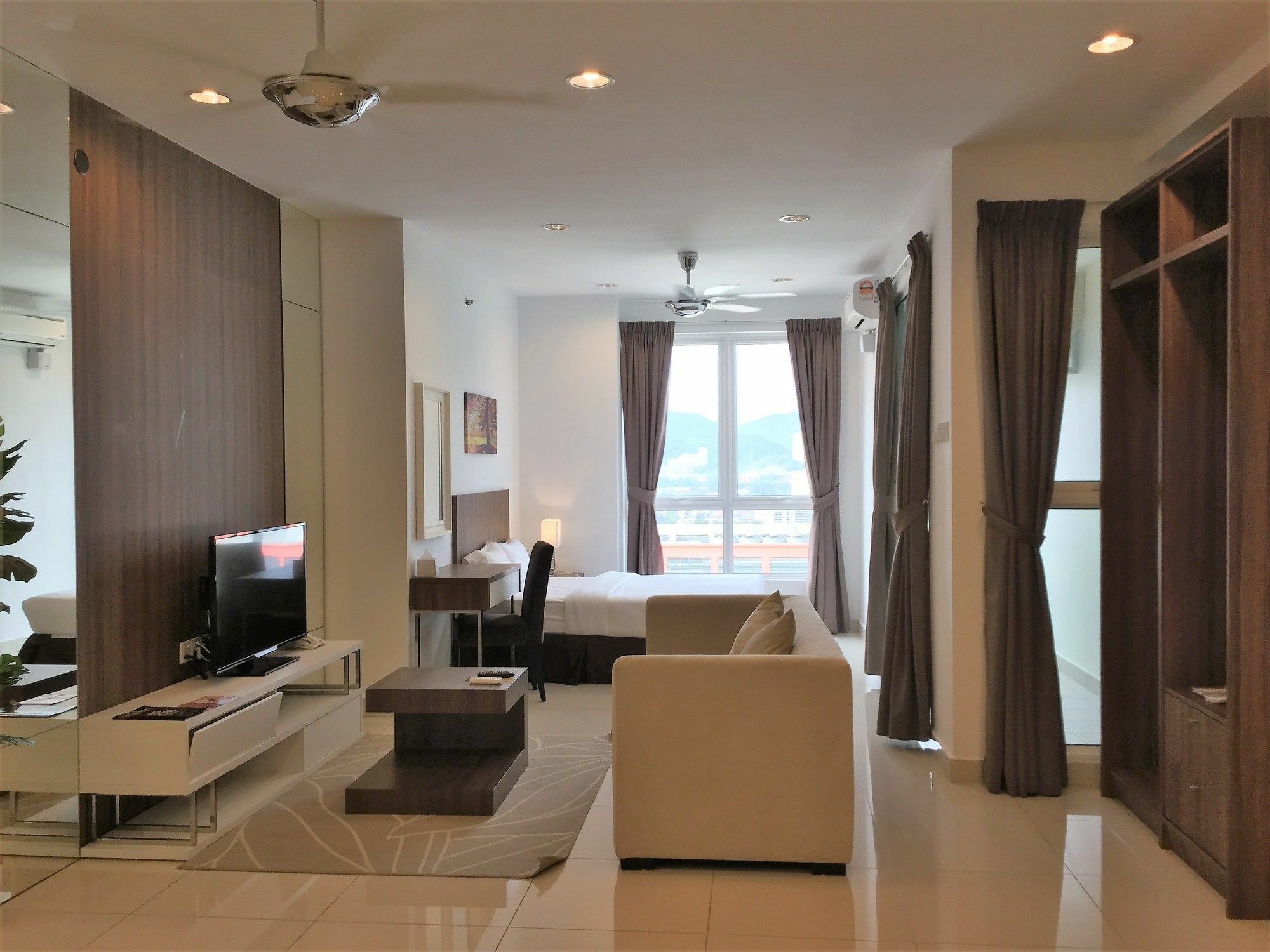 Vouk Suites At Mansion One Τζωρτζ Τάουν Εξωτερικό φωτογραφία